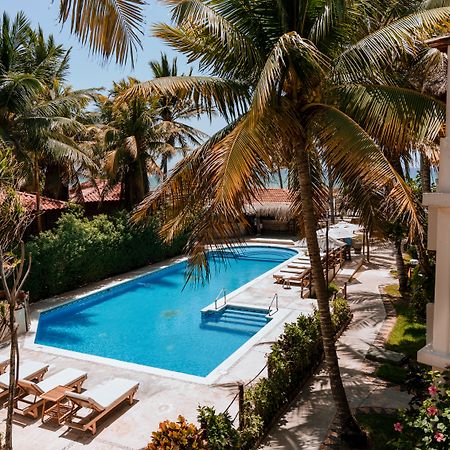 Petit Lafitte Beach Front Hotel & Bungalows Playa del Carmen Exterior photo