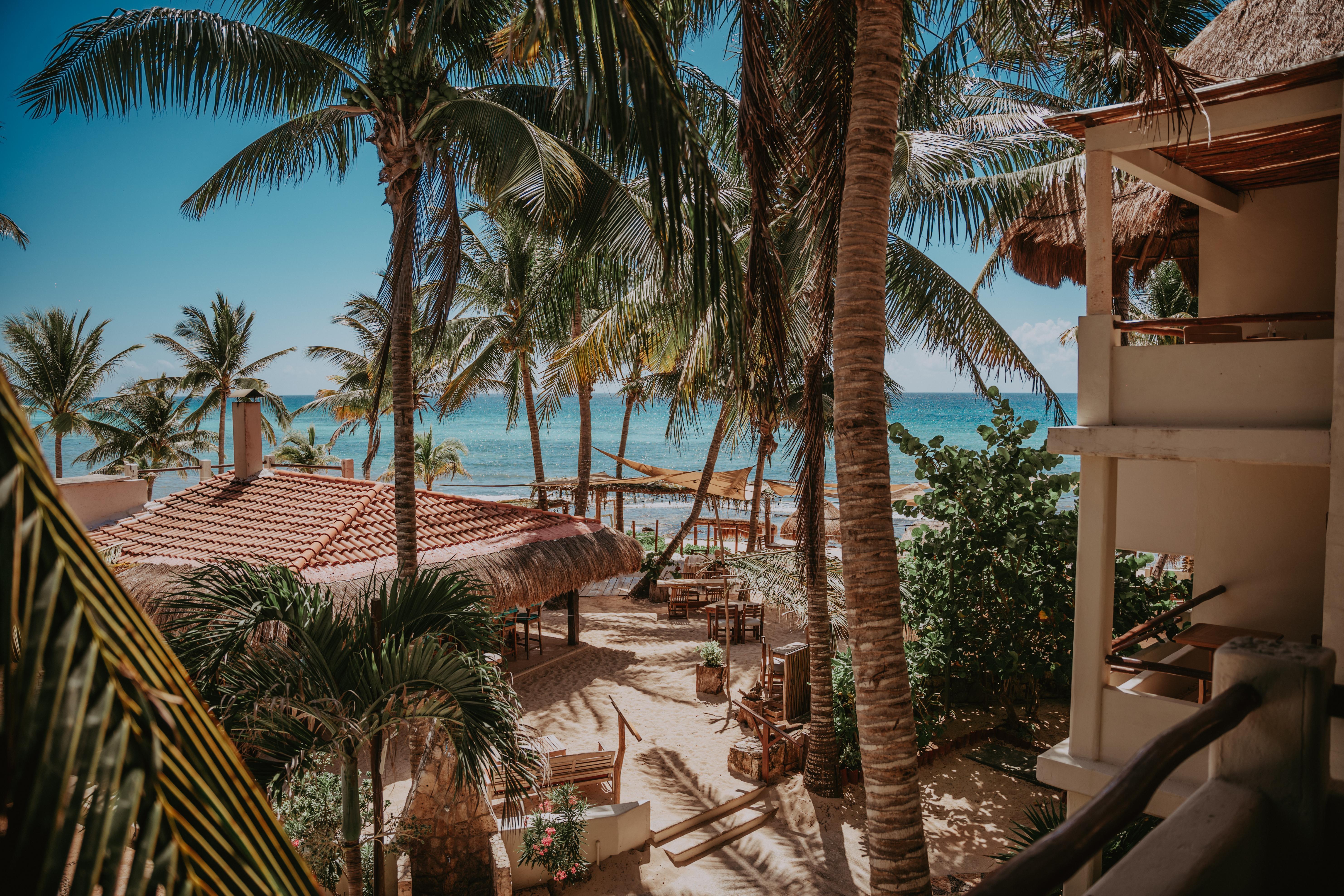 Petit Lafitte Beach Front Hotel & Bungalows Playa del Carmen Exterior photo